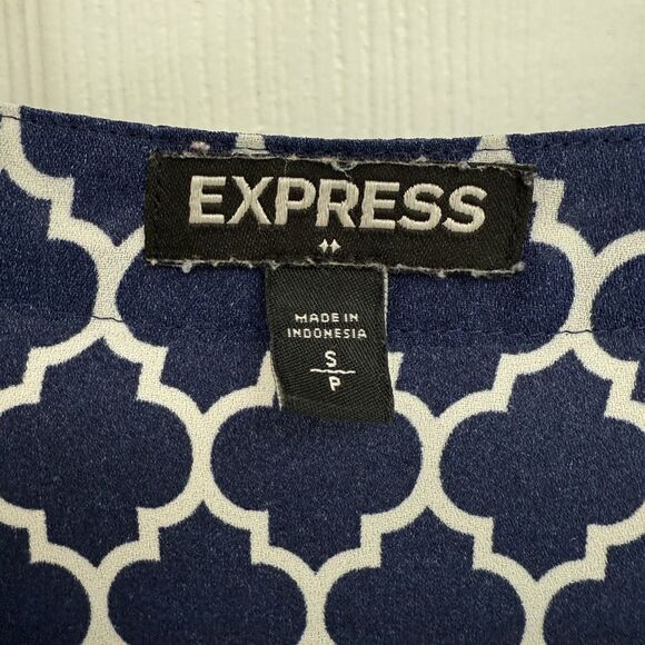 Express Zip Front Blue White Geometric Pattern Blouse Women’s Size Small - Picture 2 of 5